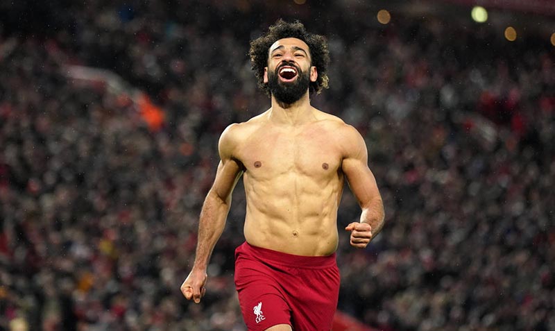 Đội hình tiêu biểu vòng 26 Premier League: Salah bùng nổ