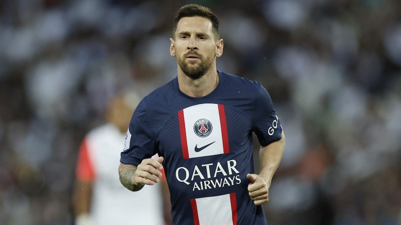 Tin đồn chuyển nhượng: Messi tái hợp Barca?