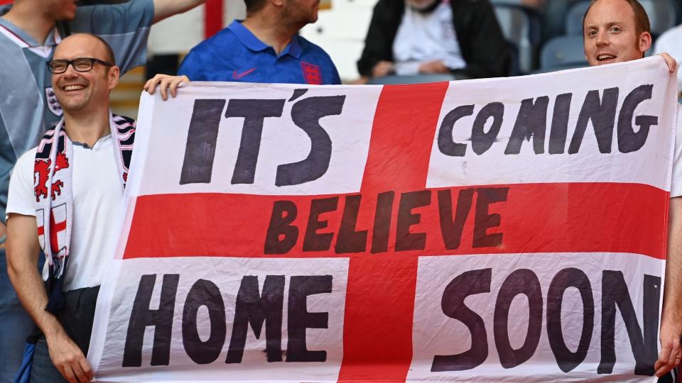 Người Anh và niềm tin “mang bóng đá về nhà” tại World Cup 2022