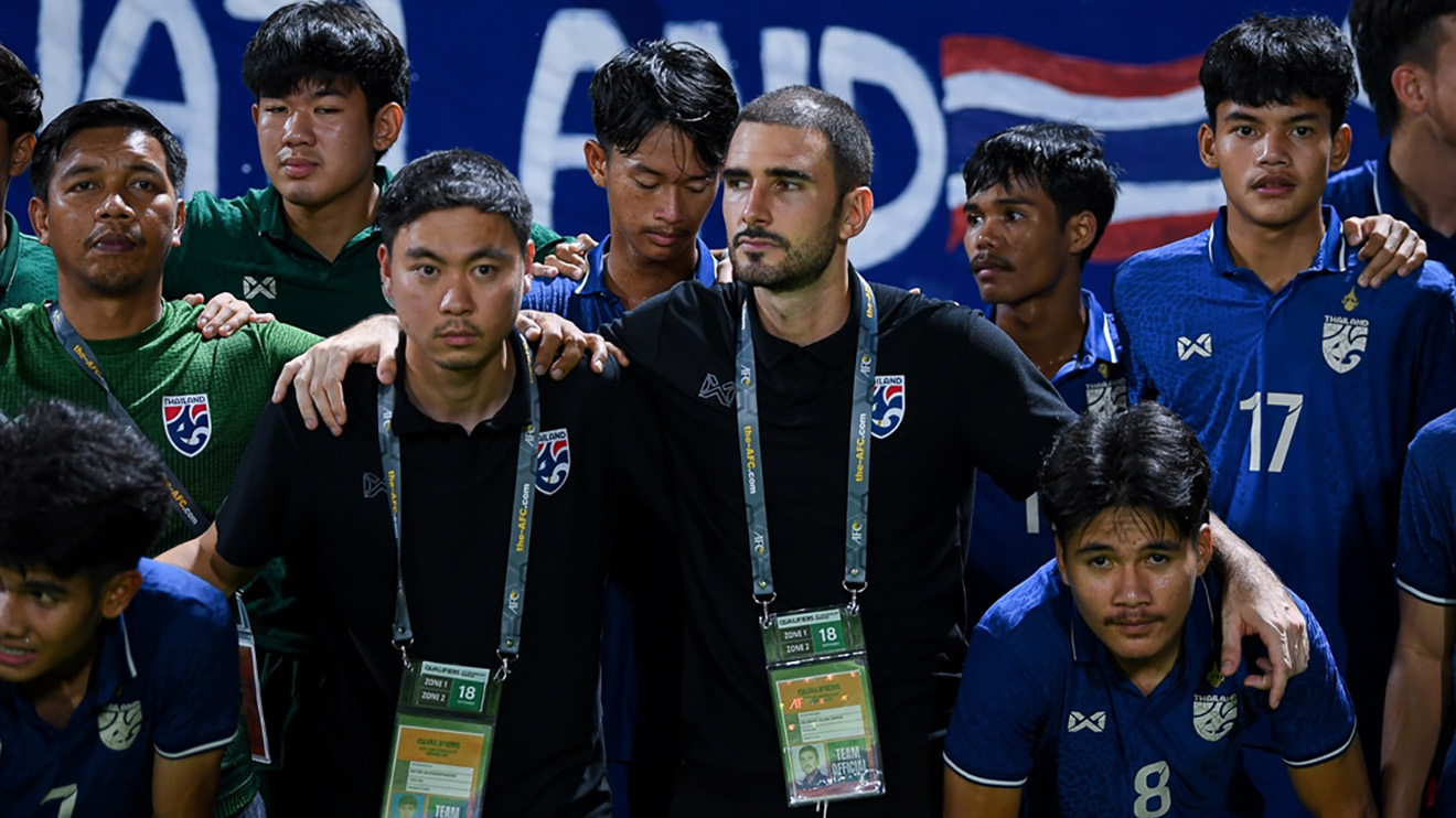 Bóng đá Thái Lan và thành tích tệ nhất sau 32 năm