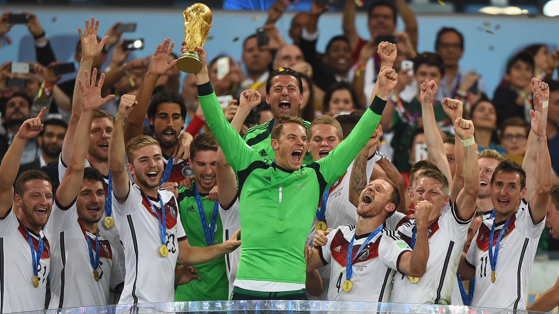 Người Đức “chơi lớn”, thưởng khủng nếu vô địch World Cup 2022