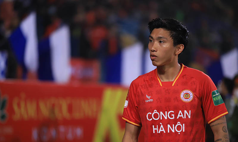 Văn Hậu hồi hộp trước trận đối đầu đội bóng cũ Hà Nội FC tại vòng 2 V-League